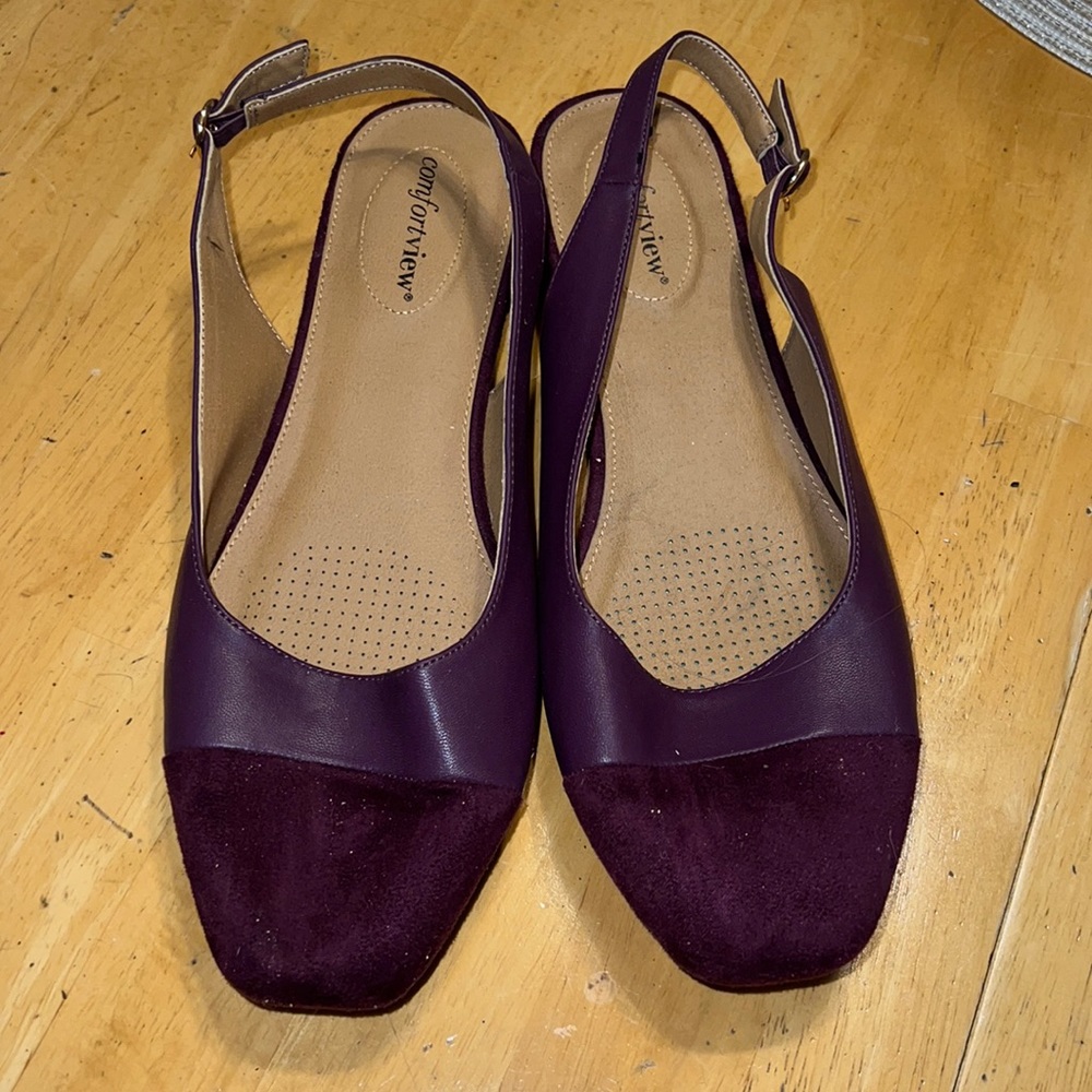 Comfort view suede and leather flats